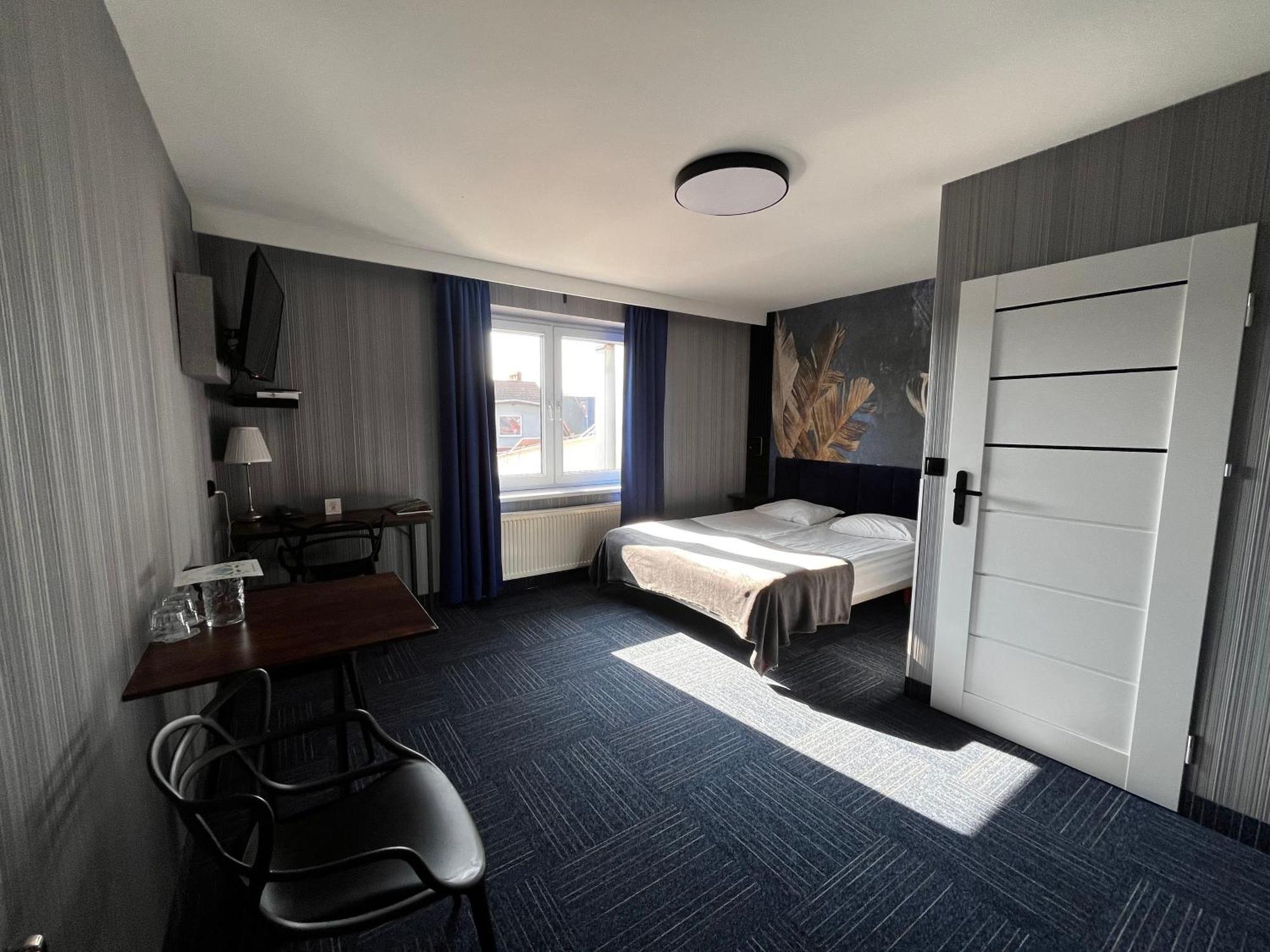 Hotel Marta Olawa Ngoại thất bức ảnh