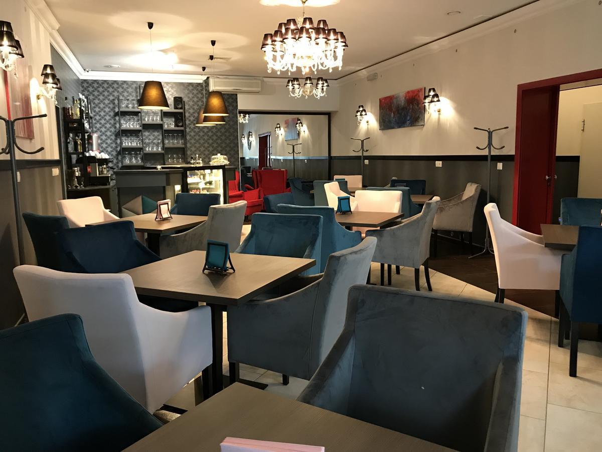 Hotel Marta Olawa Ngoại thất bức ảnh