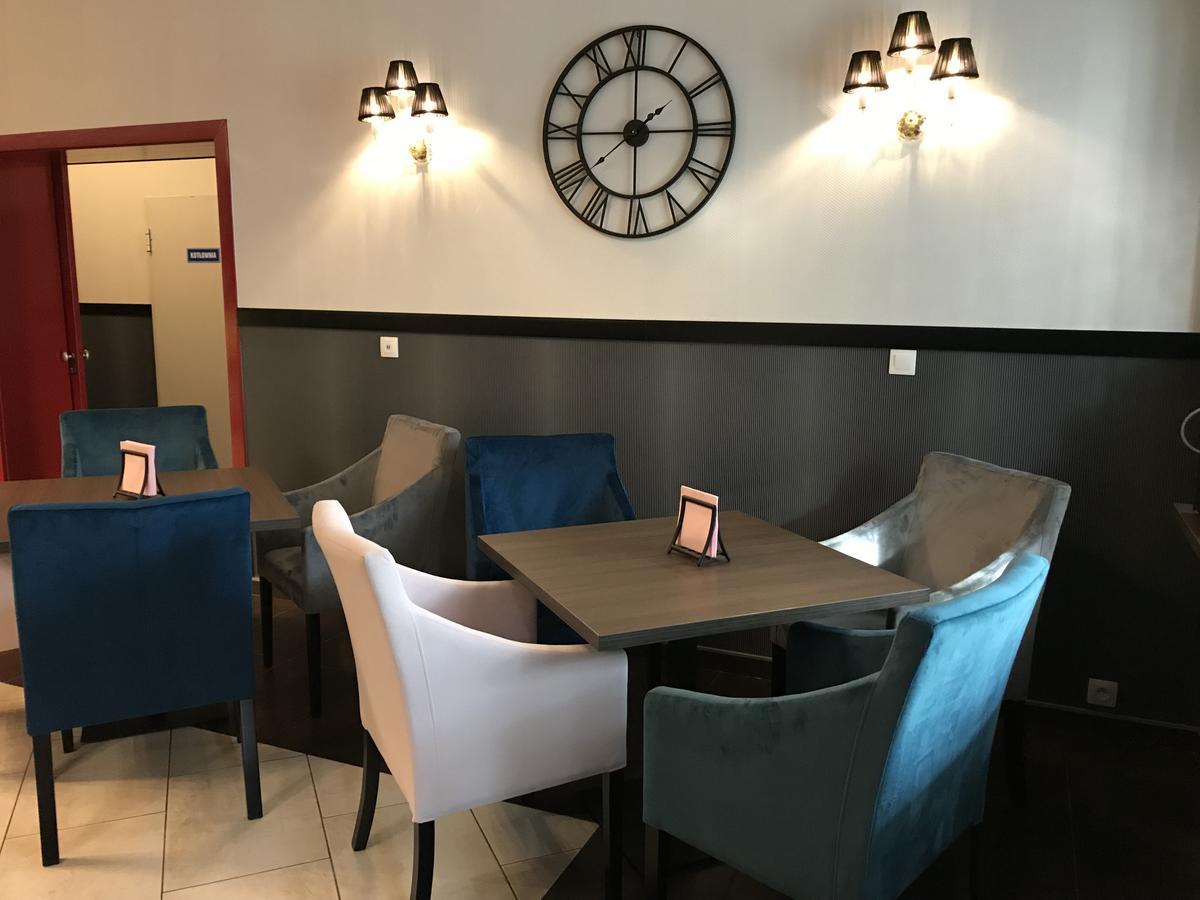 Hotel Marta Olawa Ngoại thất bức ảnh